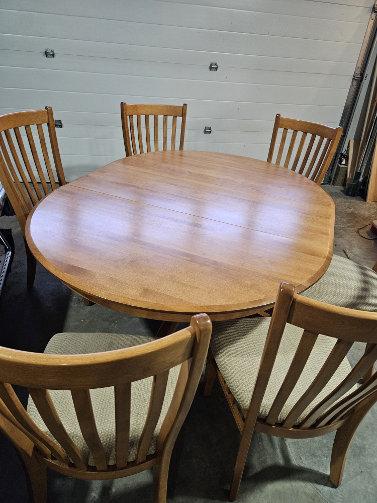 table and chairs
