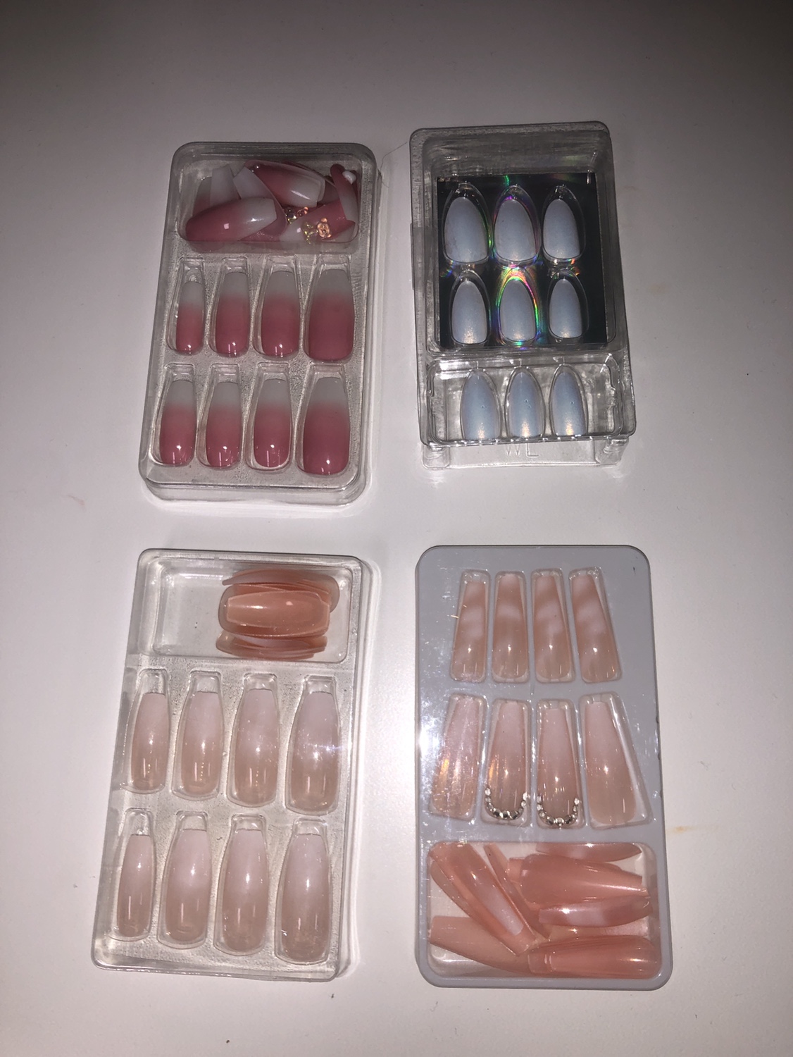 fake nails + freebie! thumbnail