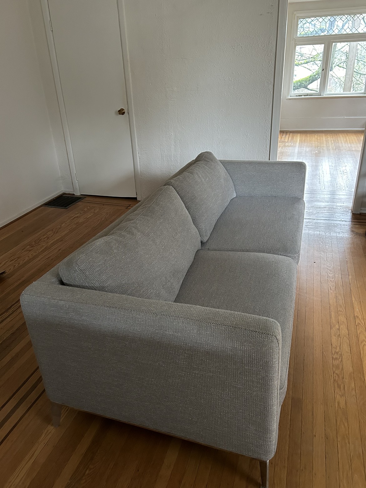 STRUCTUB GREY COUCH - Removable & Washable Covers - photo 3