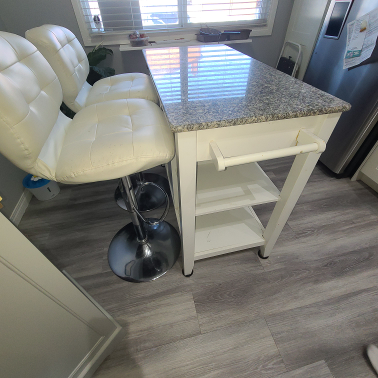 Kitchen island - photo 3