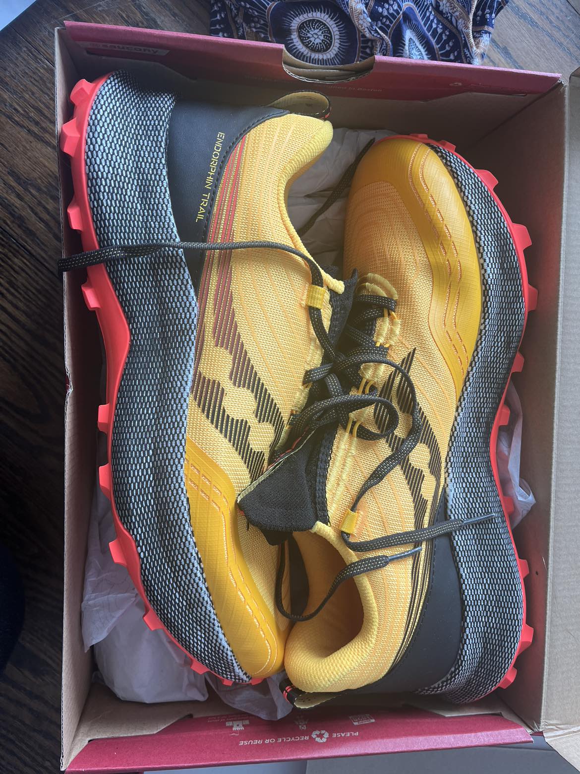 Men’s Saucony Endorphin Trail Shoes (new) thumbnail