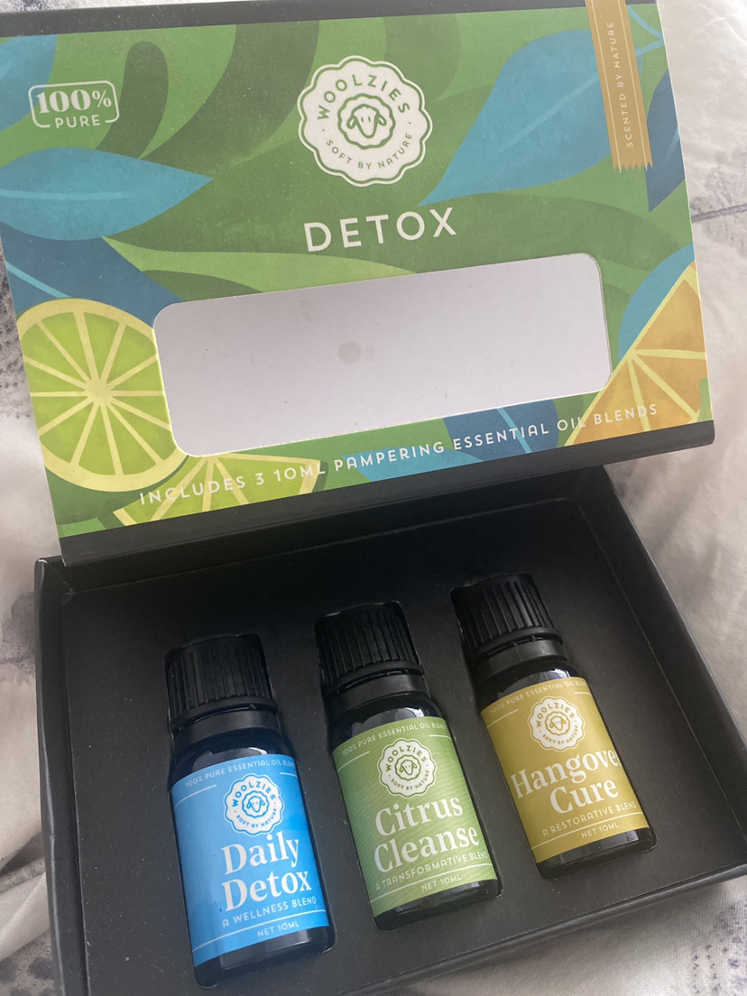 Woolzies The Detox Collection Essential Oils image indicator(2)