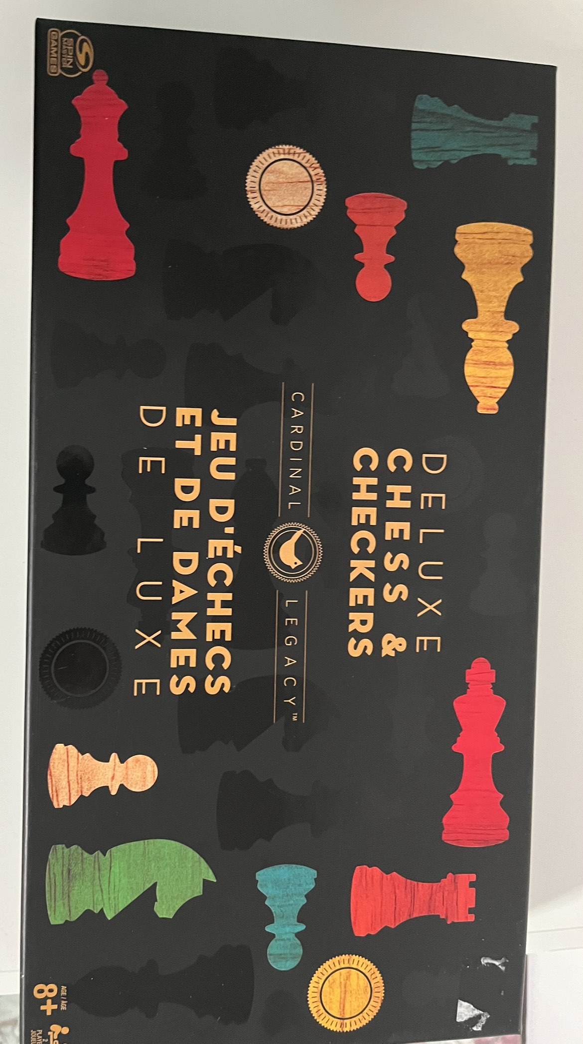 Deluxe chess board with checkers