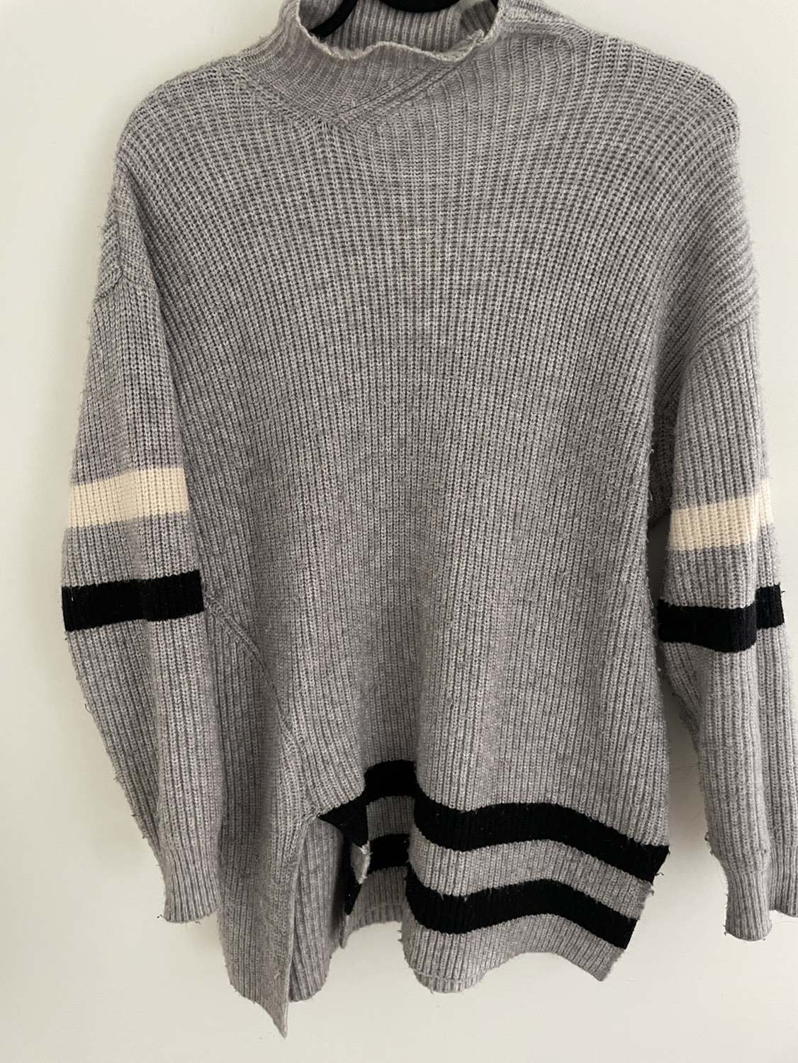 Women’s Sweater thumbnail