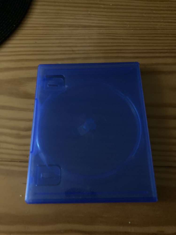 PlayStation 4/5 replacement covers/cases - photo 3