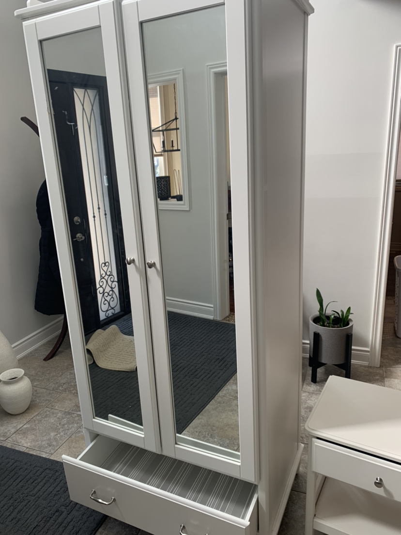Ikea mirrored wardrobe - photo 3
