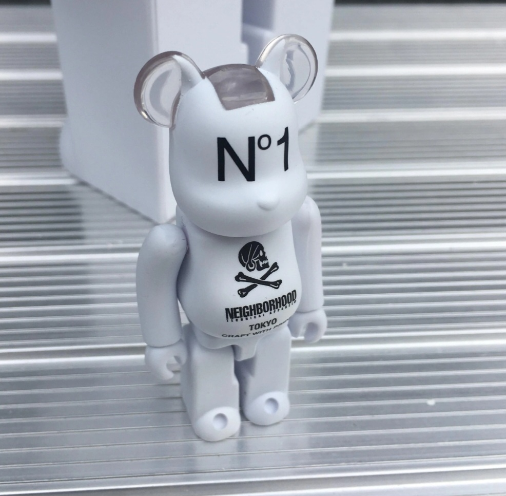 Neighbourhood Tokyo Medicom Bearbrick Set of 2 - photo 3