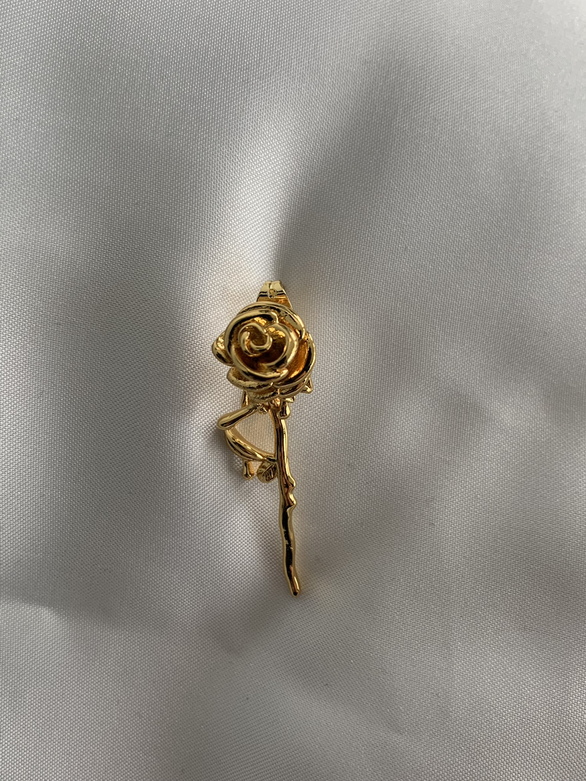 Gold Rose Earrings 🌹 image indicator(4)
