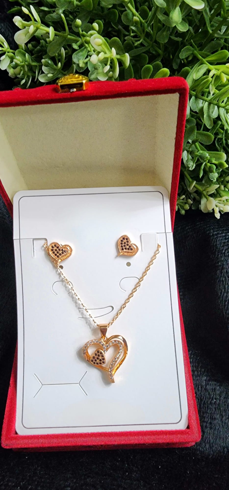 locket set with chain thumbnail