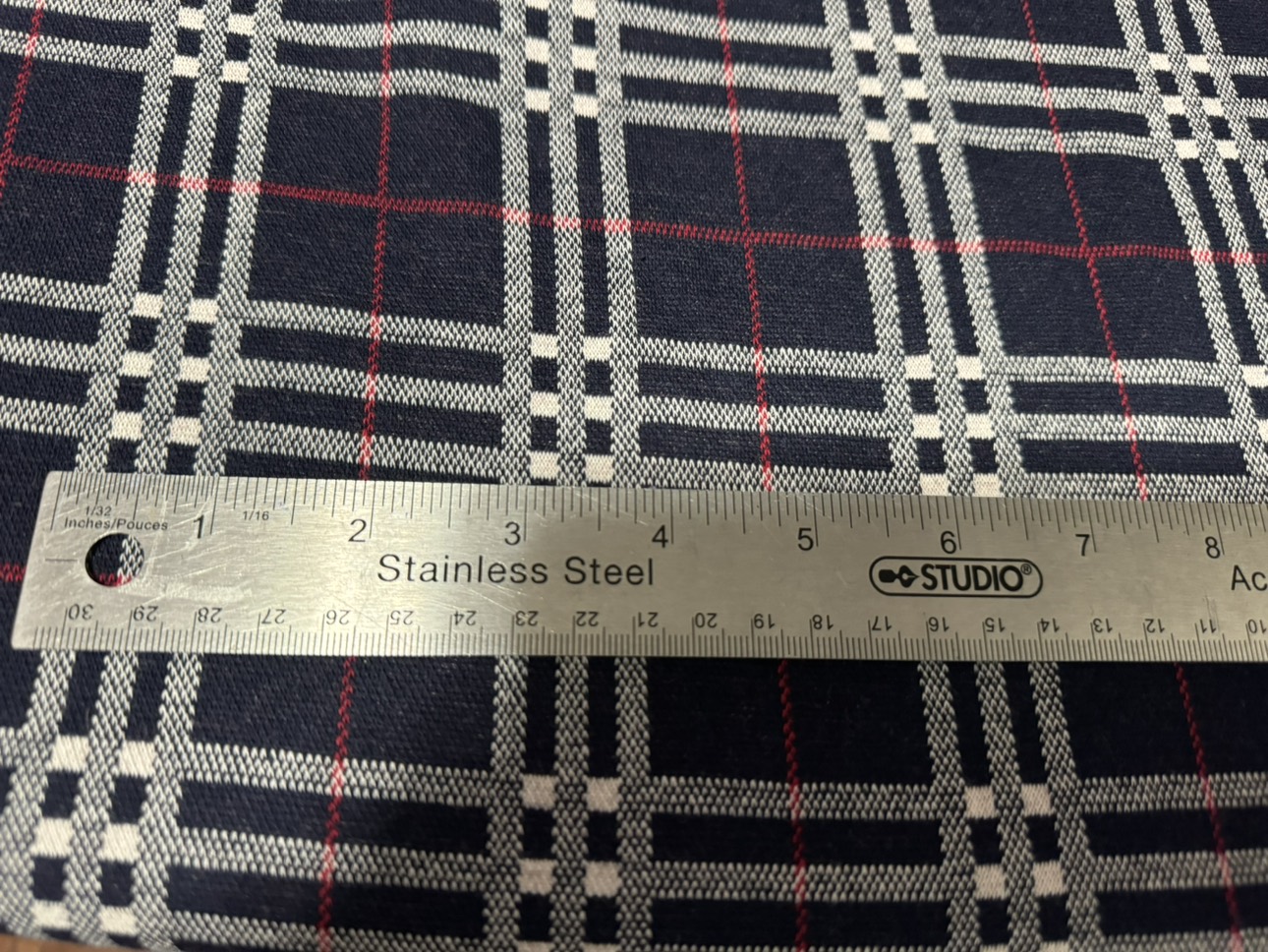 Luxury plaid print knit fabric image indicator(3)