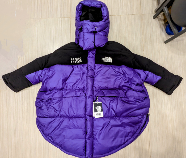 BNWT The North Face x MM6 700 Circle Down Jacket Sz S $1550🥕 image indicator(3)