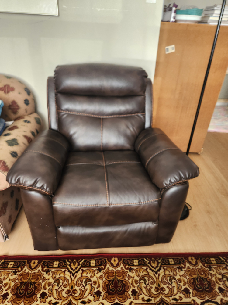 recliner chair thumbnail