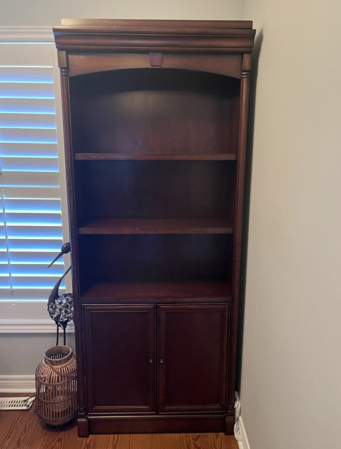 Wooden Bookcase / Shelving unit