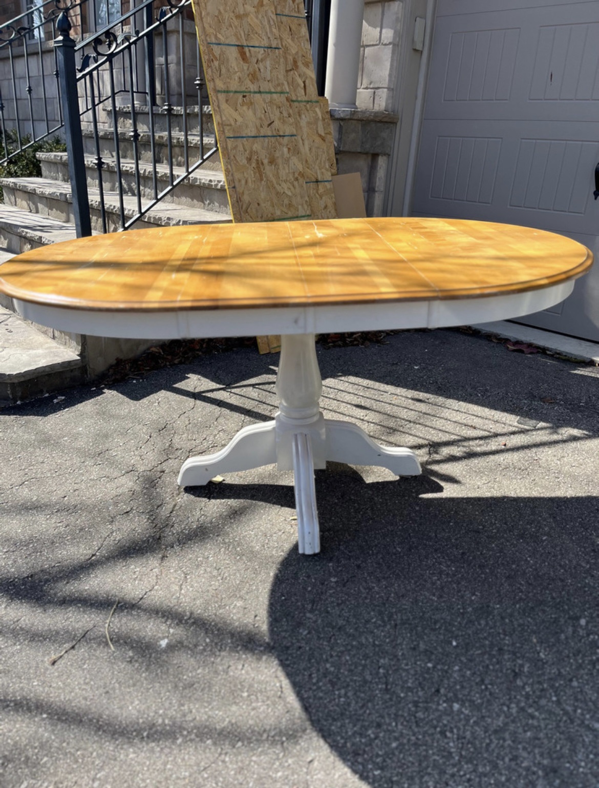 Expandable Wooden Pedestal Table - photo 3