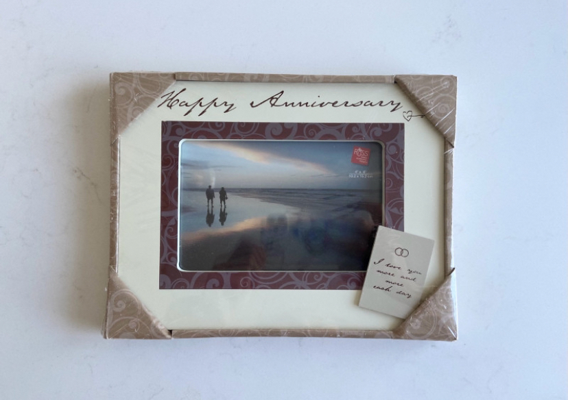 New Photo Frame ‘Happy Anniversary’