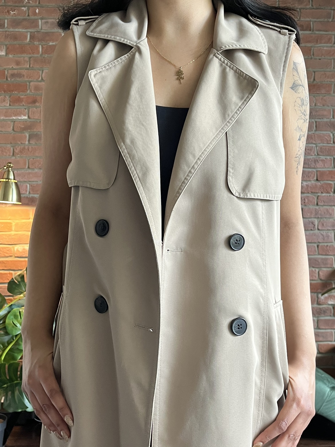 Vero Moda Sleeveless Trench Coat image indicator(5)