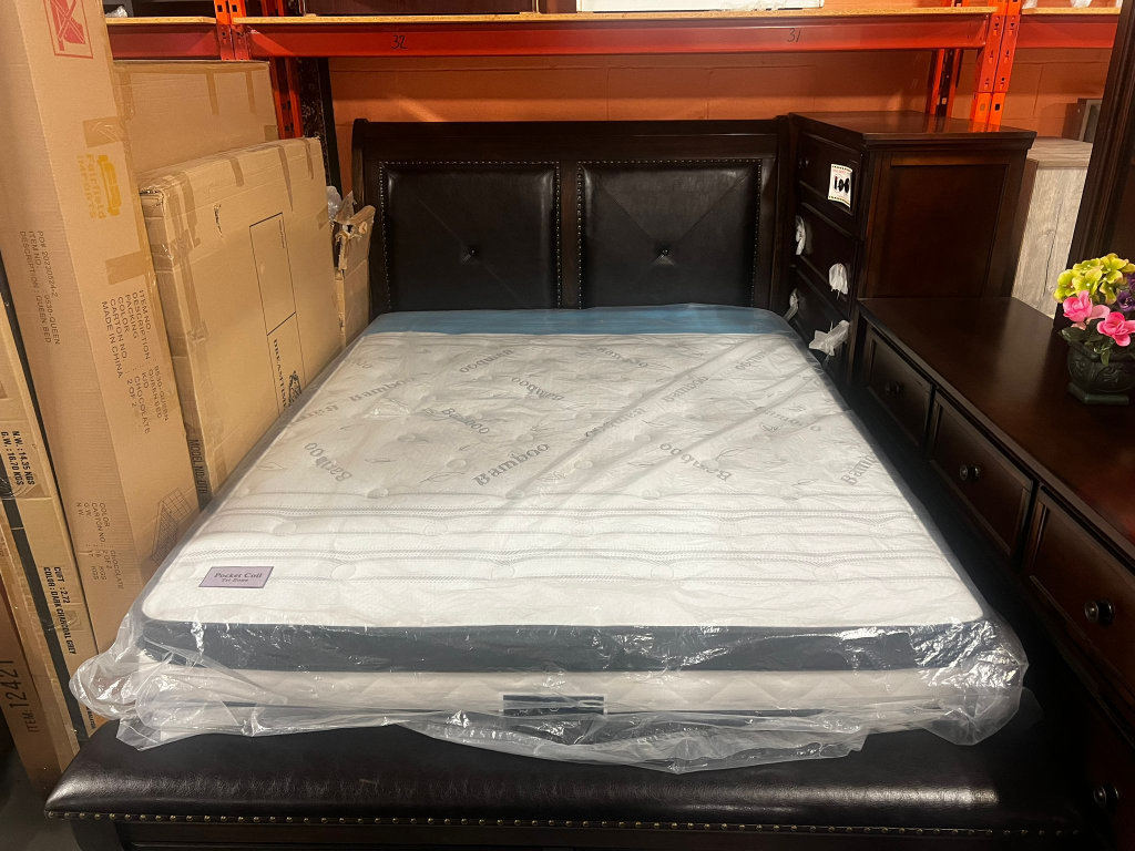 Queen mattress thumbnail