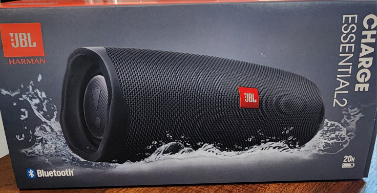 JBL Charge Essential 2 Speaker Brand New in box Sealed