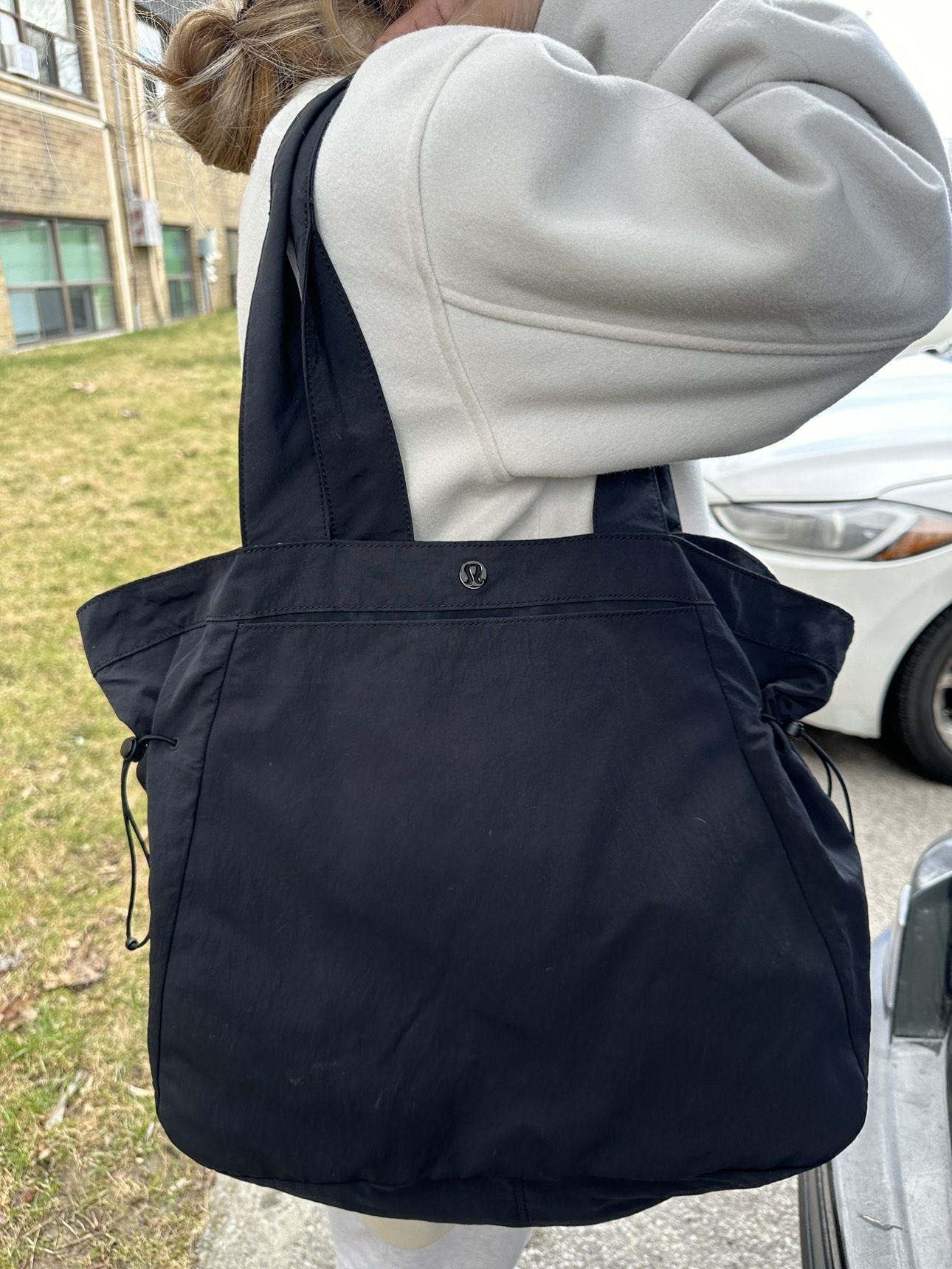 Lululemon Nylon Tote 18L - photo 3