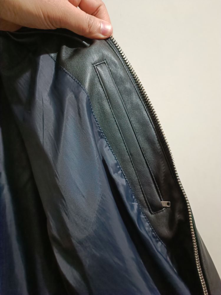 Zara leather jacket black color Size XXL but fit to XL image indicator(6)