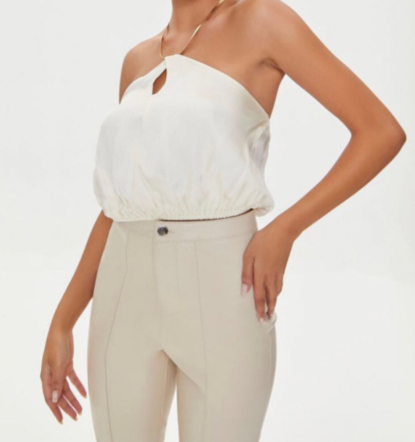 BNWT Crop Halter Top Forever 21, Size S