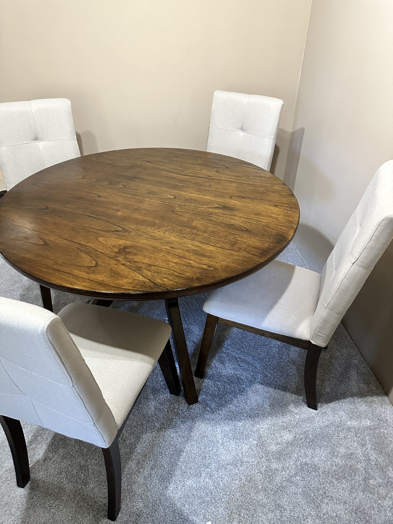 Chelsea Walnut Wooden Round Dining Table with 4 Beige Chairs - photo 3