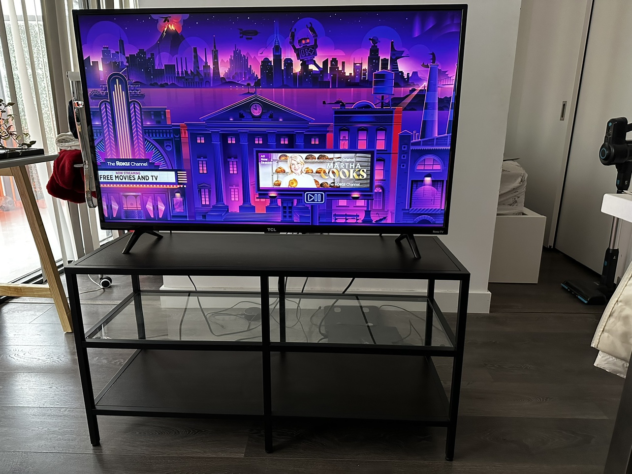 Metal TV Bench image indicator(2)