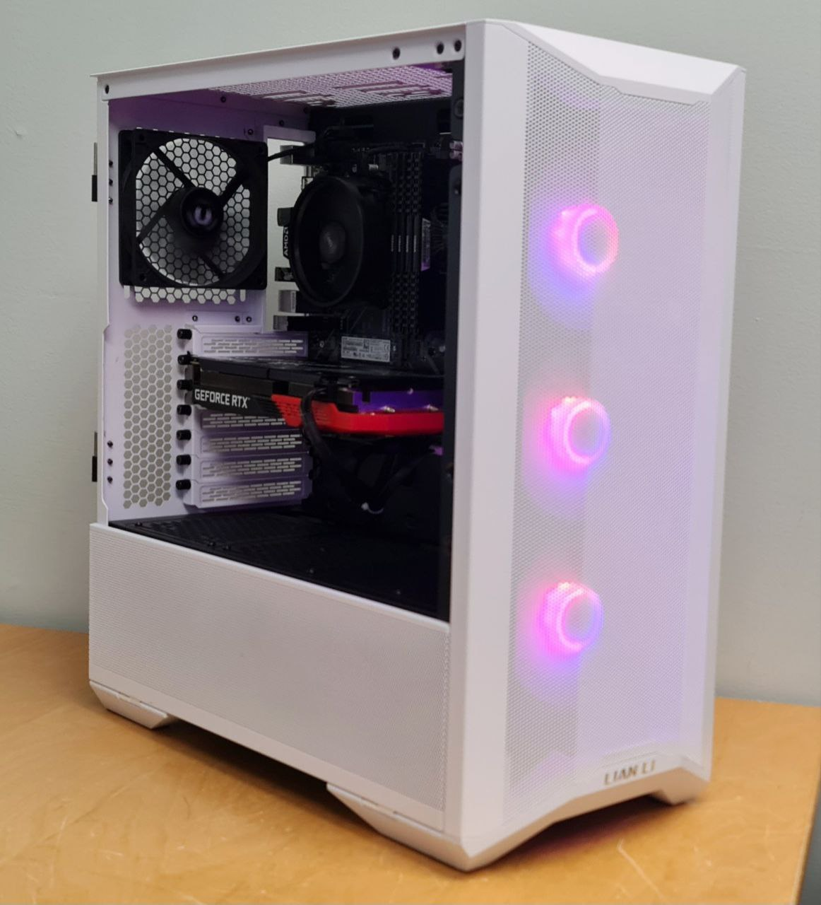 Gaming PC Ryzen 5 3.4GHz, 16GB RAM, RTX 3060 12GB thumbnail