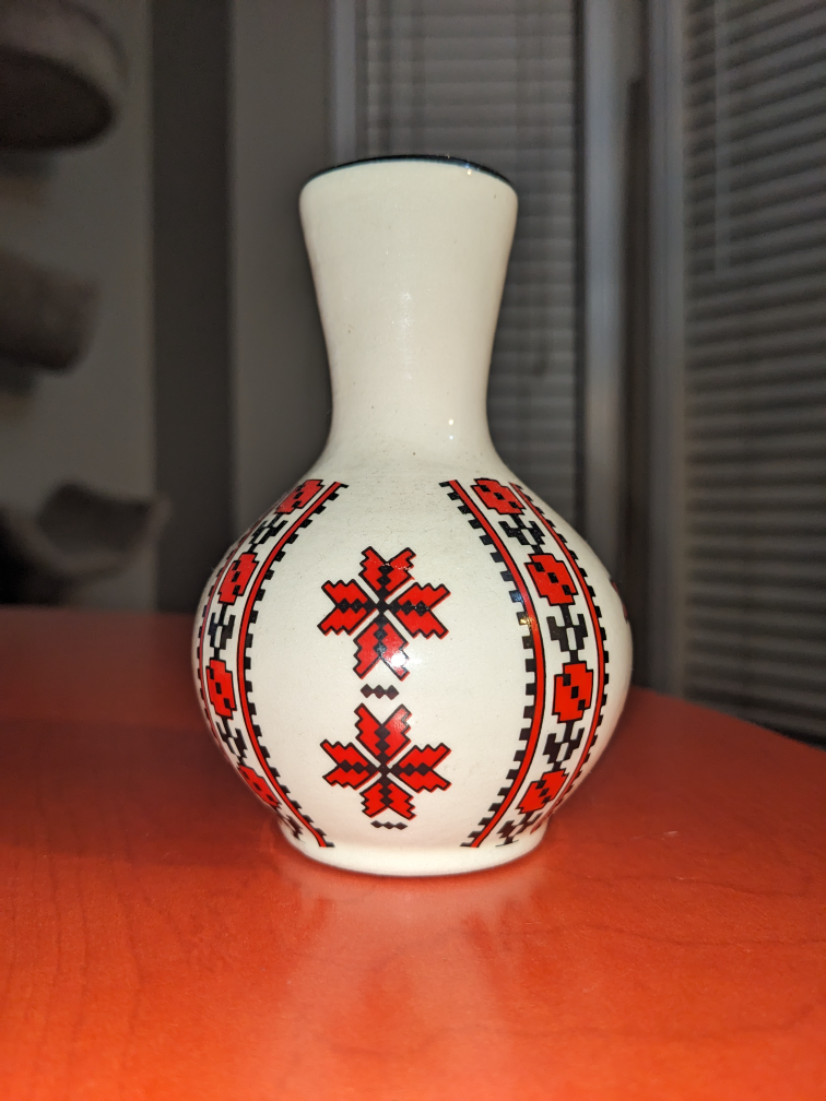 Ukrainian ceramic vase thumbnail