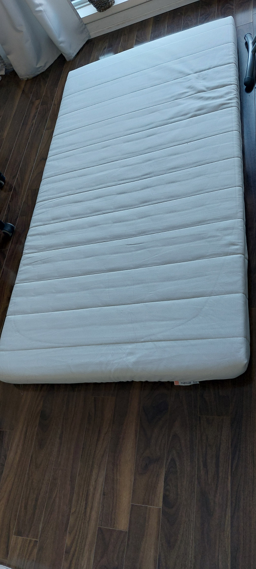 Ikea White Foam Mattress