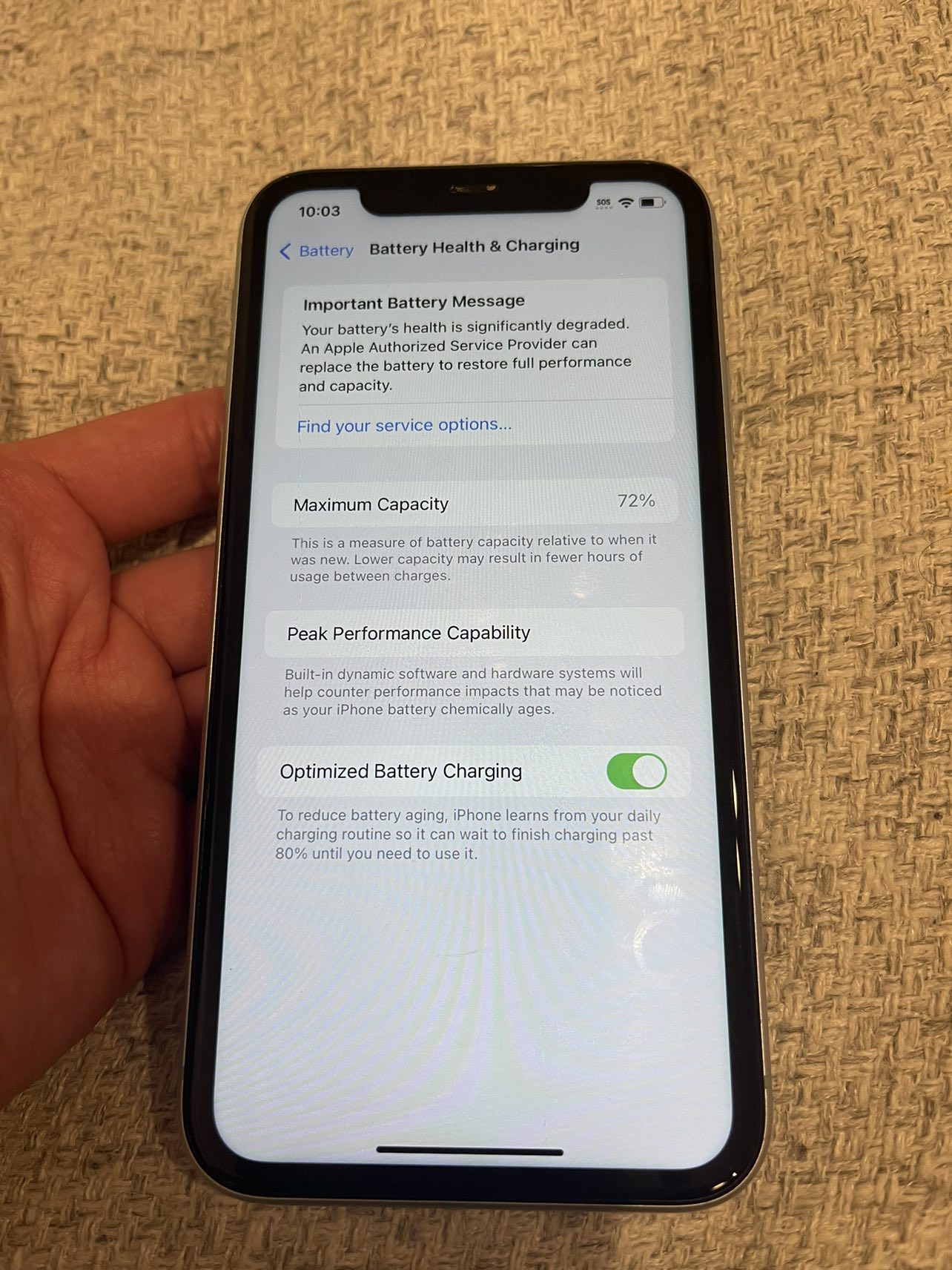 iPhone 11 light green 64gb 72% battery - photo 4