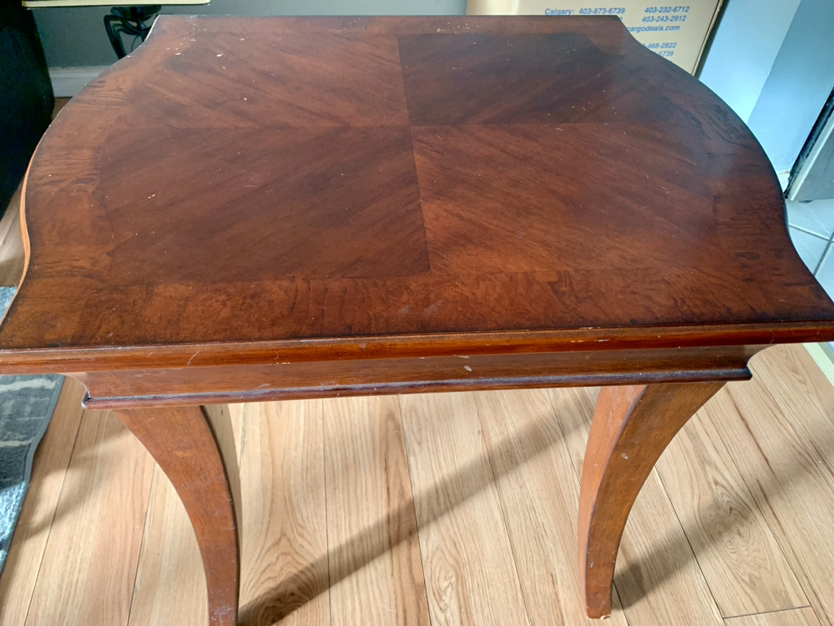 Coffee table and side table - photo 4