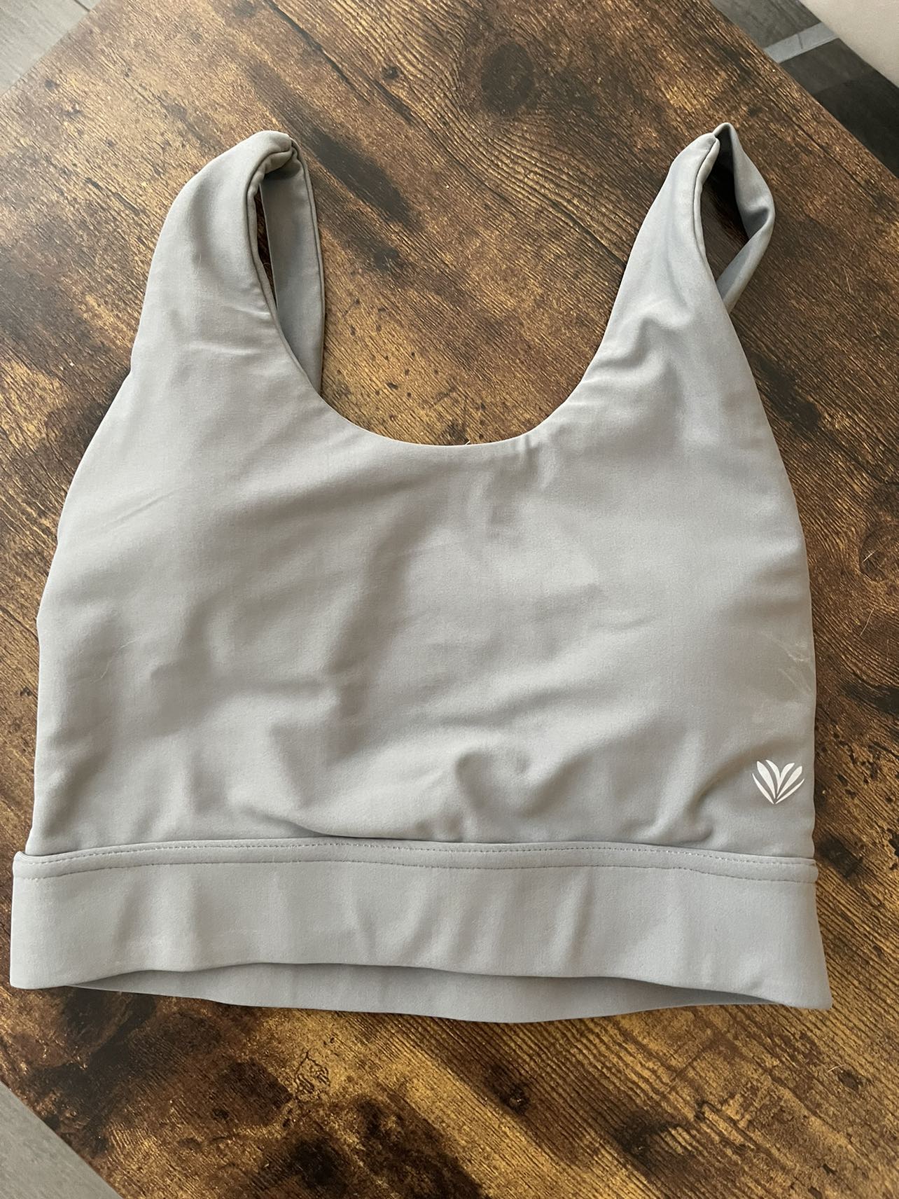 Brand new sports bra- size S thumbnail