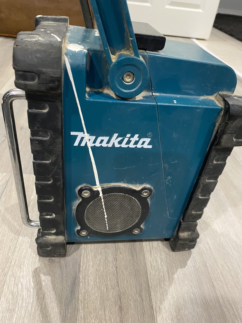 Makita radio image indicator(3)