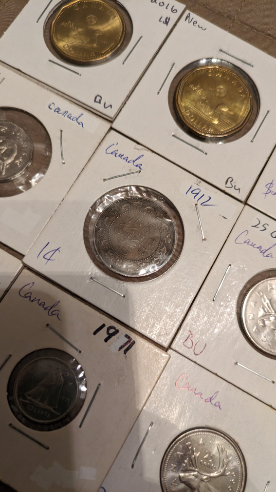 9 Canadian old and modern coins (price for all) image indicator(2)