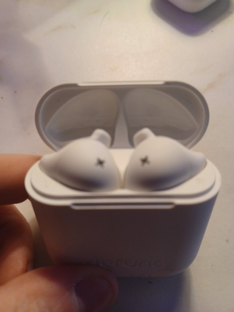 Defunct True Go Slim Bluetooth Headphones - photo 2