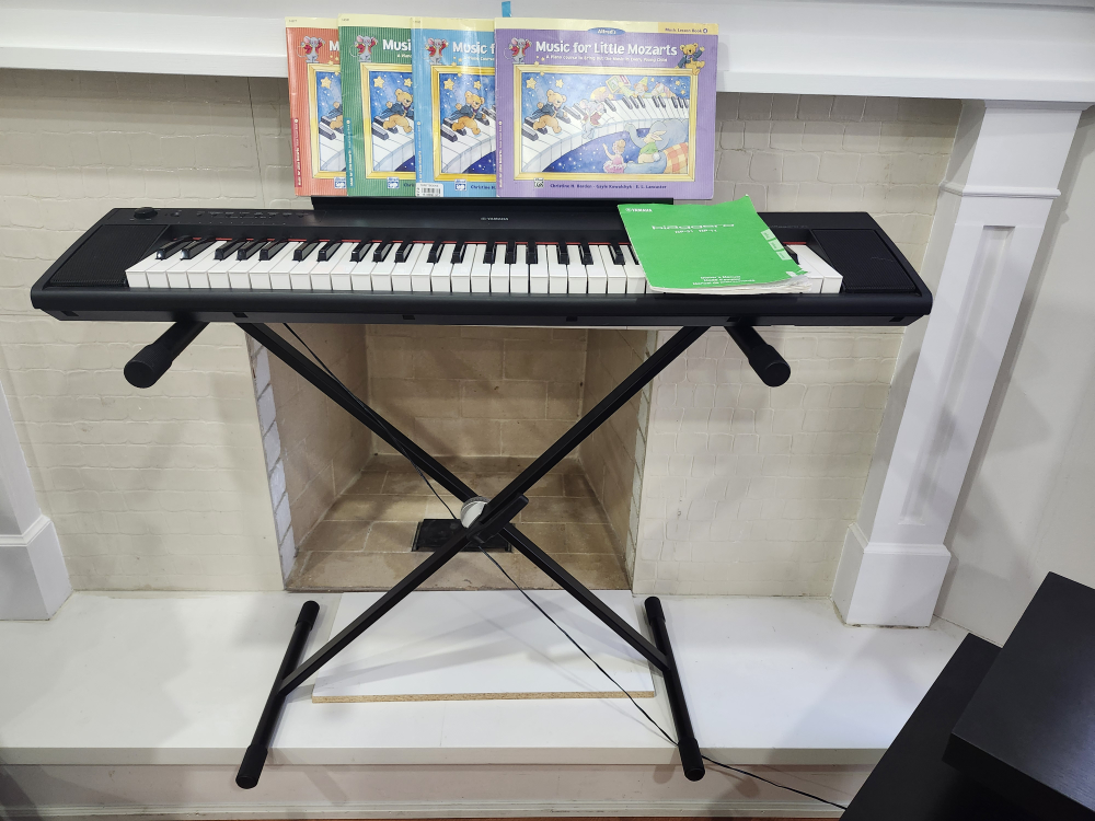 electronic keyboard yamaha thumbnail