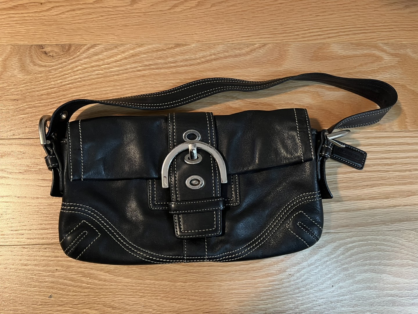 Coach purse 2 thumbnail