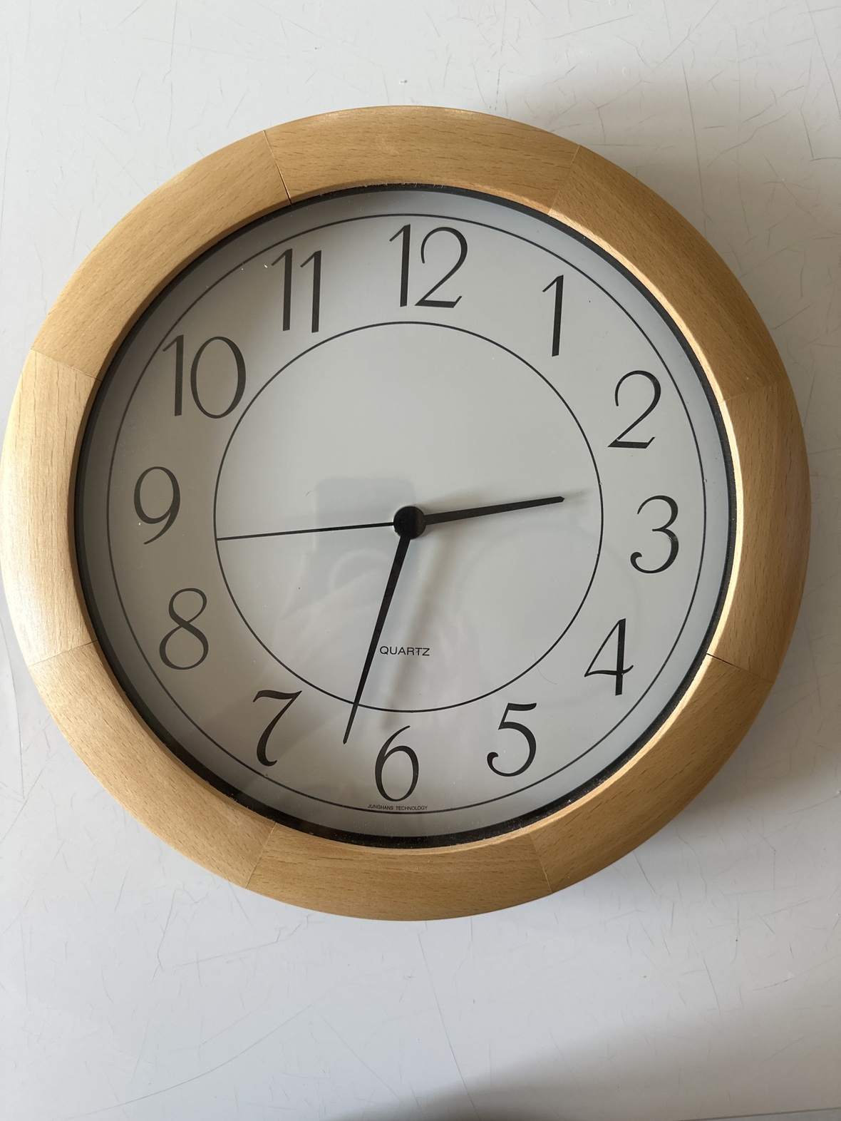 Wall clock thumbnail