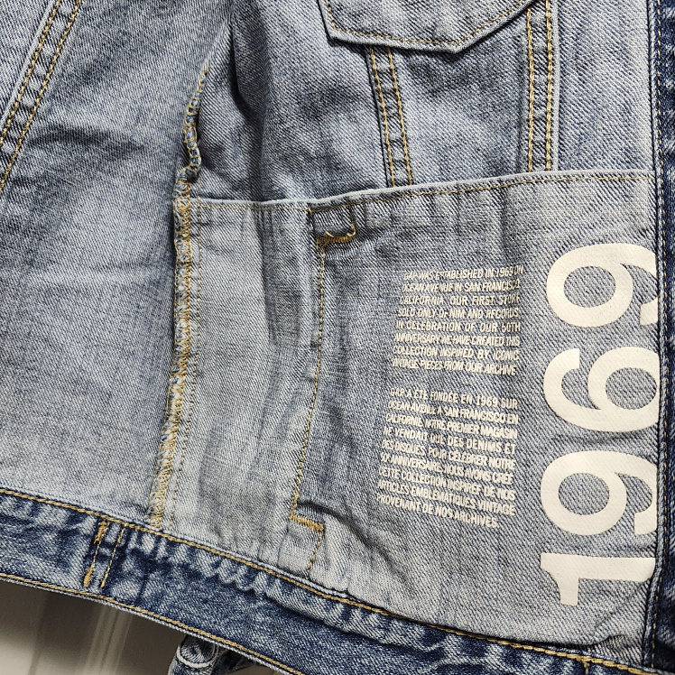 GAP 1969 Denim Jacket.  ADULT #XS (Childrens #L) image indicator(4)