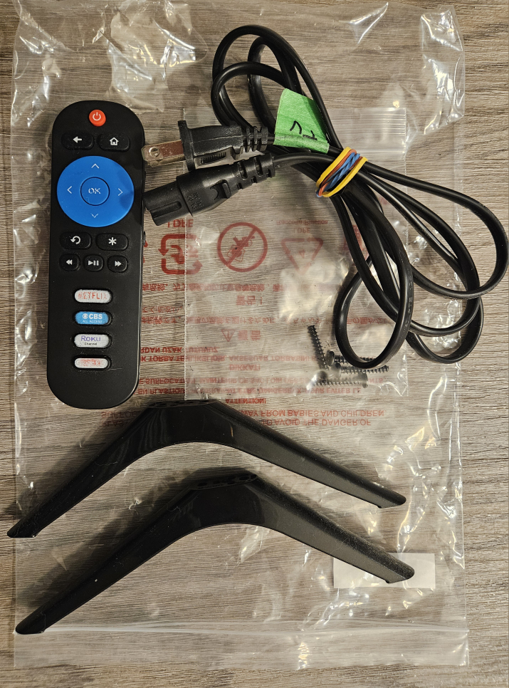 TCL 40” CLASS 3-SERIES FHD LED ROKU SMART TV - 40S325-CA image indicator(3)