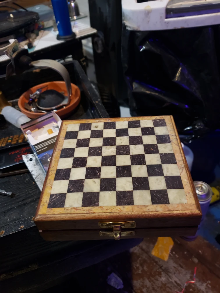 portable chess set thumbnail