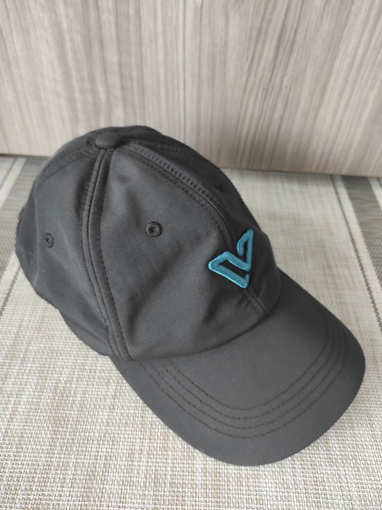 VESSI Unisex hat thumbnail