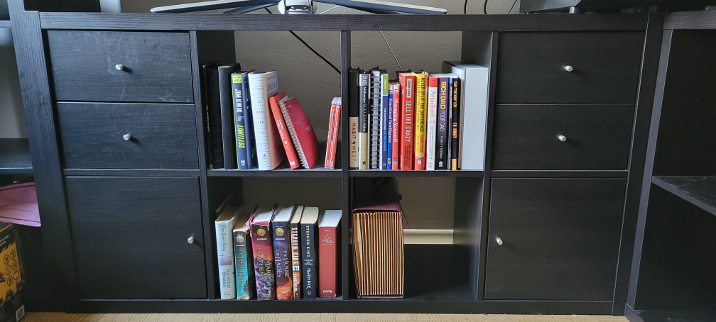 Shelf Unit / Cube Storage (Black)