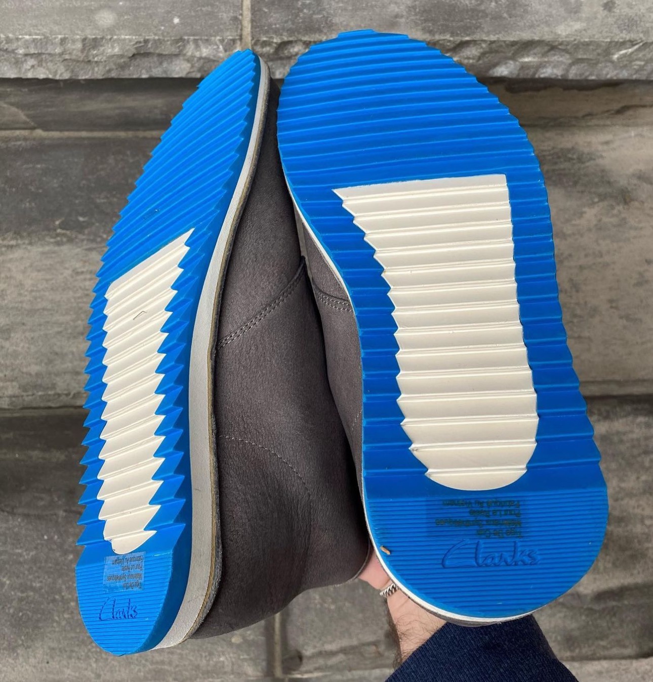 Clarks Chukka Boot - Gray - Size 11 (Brand New) image indicator(3)