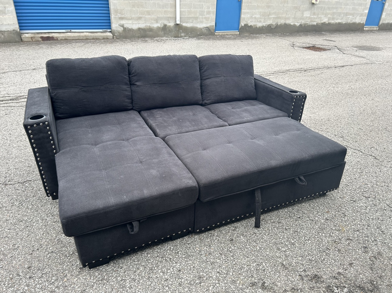 FREE DELIVERY• DARK GREY SECTIONAL COUCH / SOFA BED w/ STORAGE - photo 3
