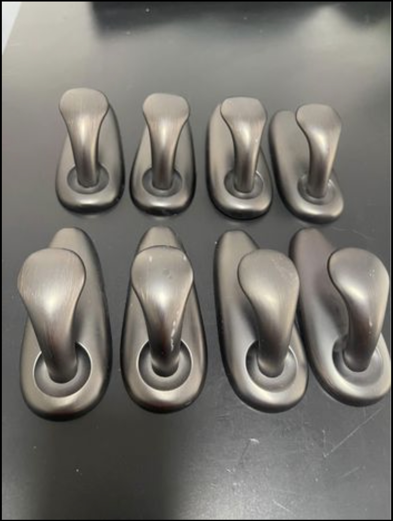 Command Forever Classic Large Metal Wall Hooks image indicator(2)