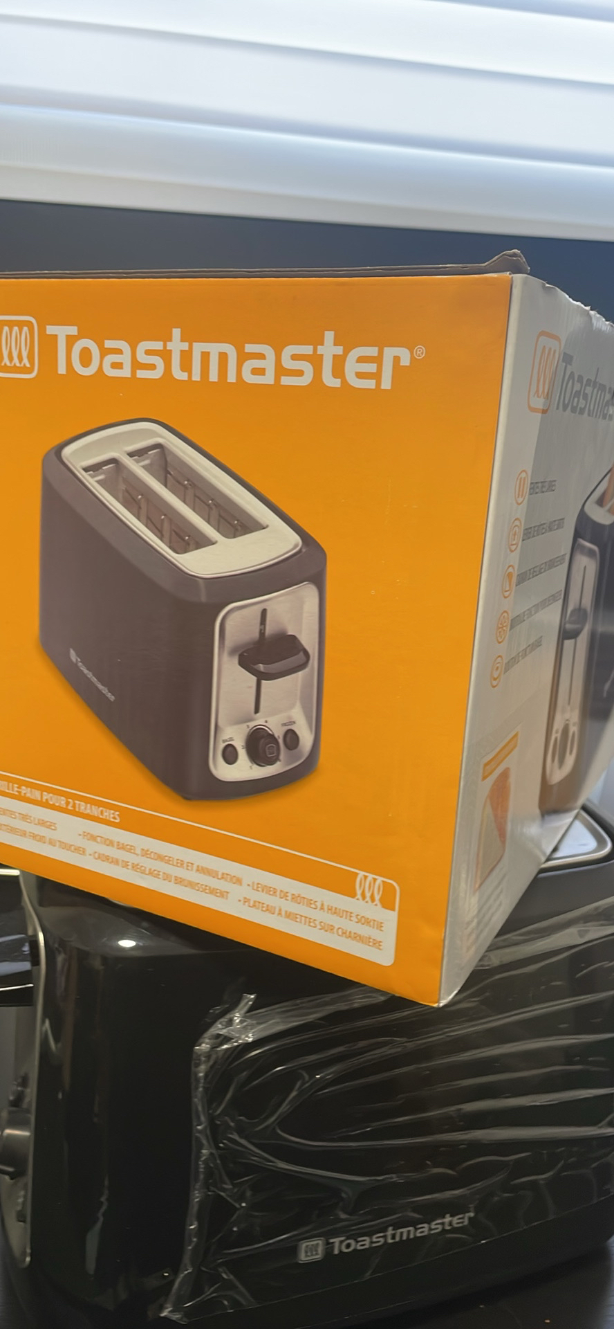 Toastmaster Toaster for $10 - photo 4