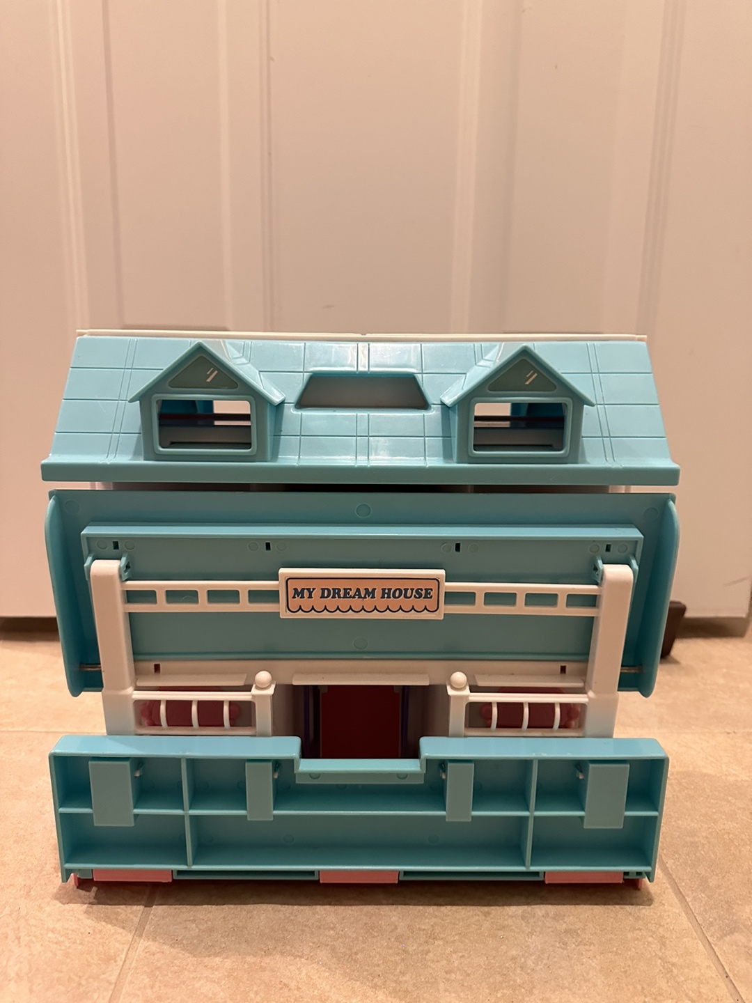 Fold up doll house image indicator(2)