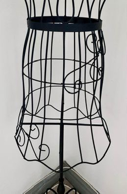 Decorative Floor Mannequin & Table Jewelry Mannequin Set image indicator(5)